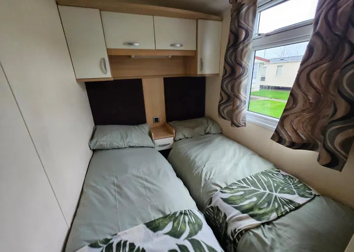 7 Ash Grove Lyons Robin Hood Rhyl