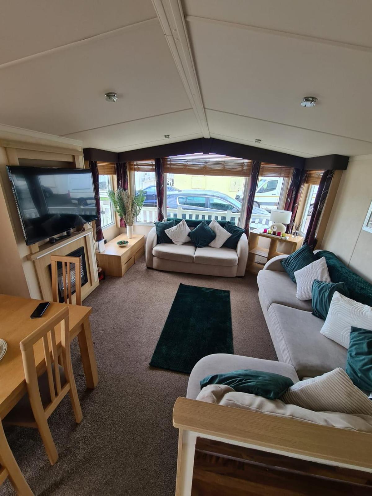 7 Ash Grove Lyons Robin Hood Rhyl Apartment Meliden