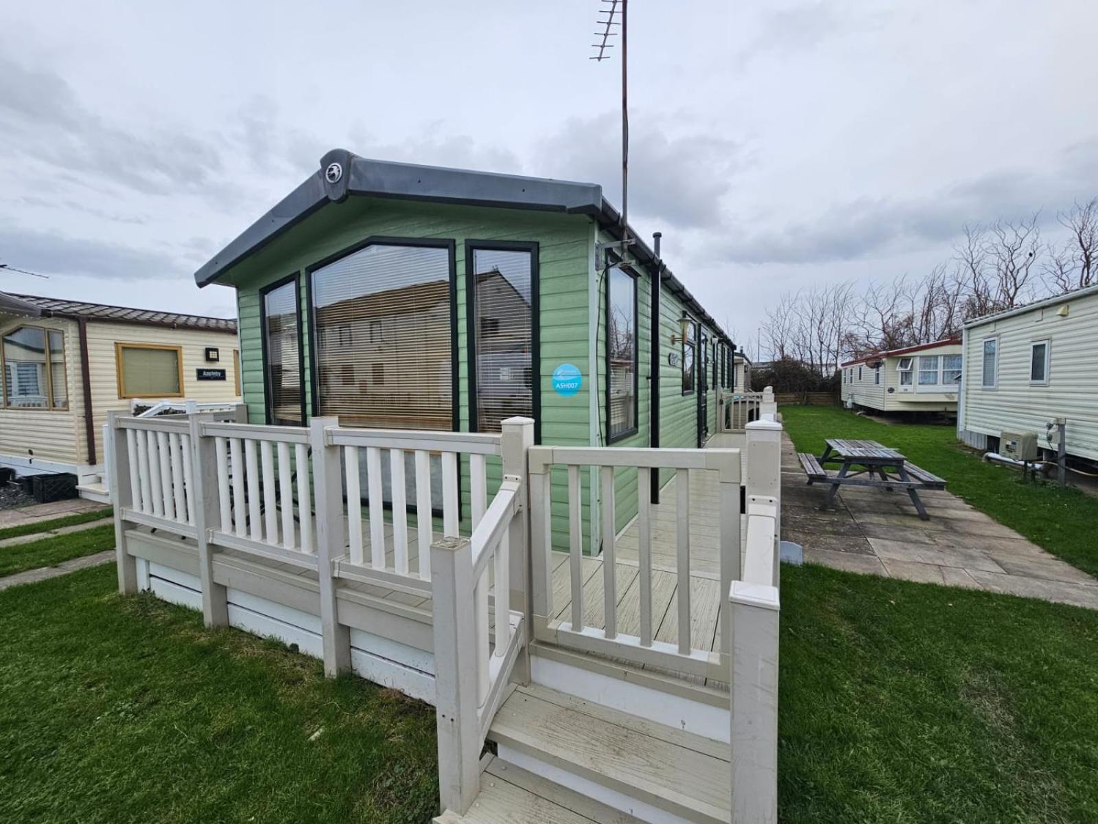 7 Ash Grove Lyons Robin Hood Rhyl Apartment Meliden